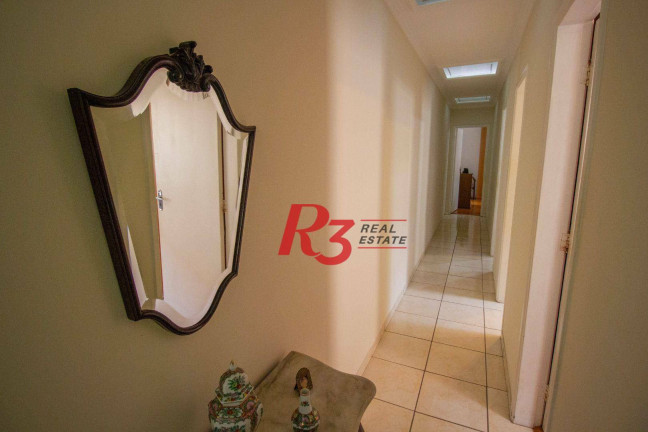 Imagem Casa com 3 Quartos à Venda, 158 m² em Embaré - Santos