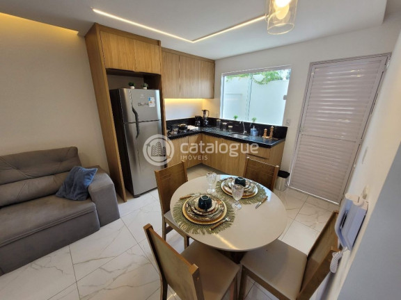 Casa de Condomínio com 2 Quartos à Venda, 66 m² em Santa Tereza - Parnamirim