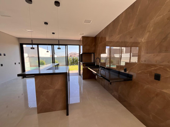 Imagem Casa com 4 Quartos à Venda, 300 m² em Condomínio Belvedere Ii - Cuiabá