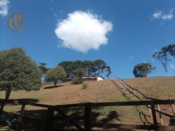 Imagem Chácara com 3 Quartos à Venda, 220 m² em Centro - Sapucaí-mirim Imagem Chácara com 3 Quartos à Venda, 220 m² em Centro - Sapucaí-mirim