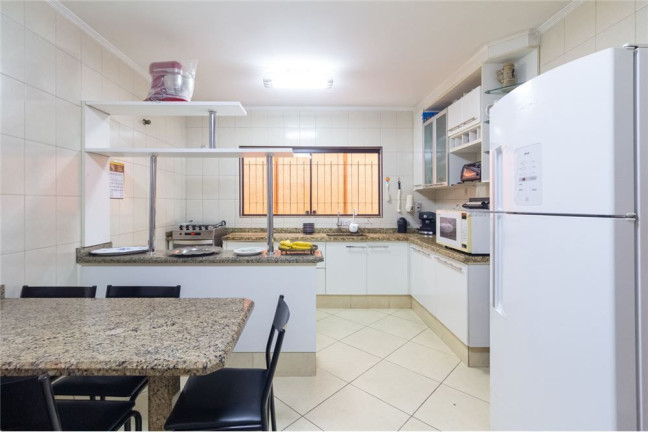 Imagem Casa com 3 Quartos à Venda, 145 m² em Vila Invernada - São Paulo