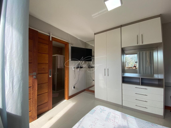 Imagem Casa com 7 Quartos à Venda, 350 m² em Nova Almeida - Serra Imagem Casa com 7 Quartos à Venda, 350 m² em Nova Almeida - Serra