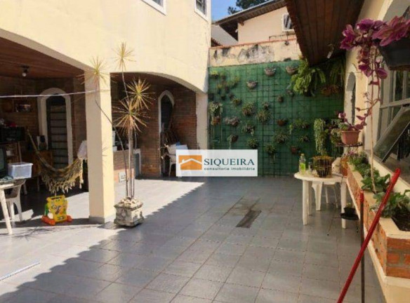 Imagem Casa com 3 Quartos à Venda, 150 m² em Vila Trujillo - Sorocaba Imagem Casa com 3 Quartos à Venda, 150 m² em Vila Trujillo - Sorocaba