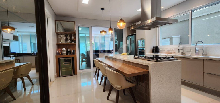 Imagem Casa de Condomínio com 4 Quartos à Venda, 600 m² em Alphaville - Santana De Parnaíba Imagem Casa de Condomínio com 4 Quartos à Venda, 600 m² em Alphaville - Santana De Parnaíba