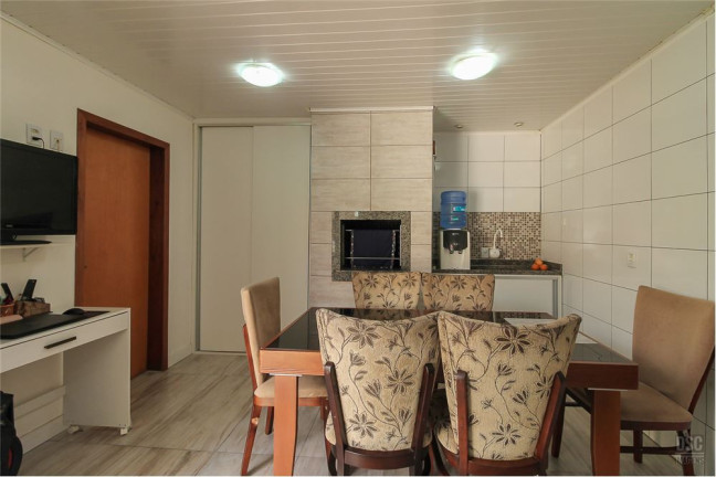 Imagem Casa com 2 Quartos à Venda,  em Aberta Dos Morros - Porto Alegre
