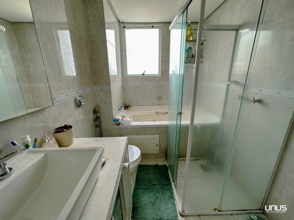 Imagem Apartamento com 3 Quartos à Venda, 143 m² em Coqueiros - Florianópolis