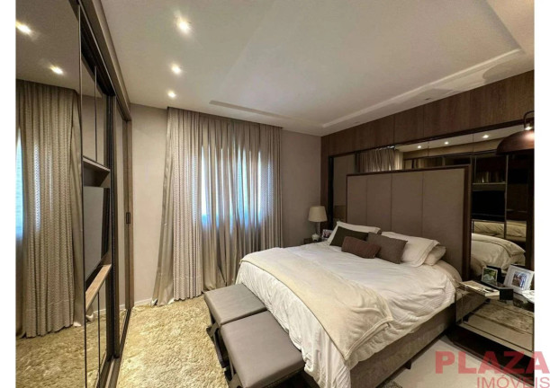 Imagem Apartamento com 3 Quartos à Venda, 221 m² em Centro - Balneário Camboriú Imagem Apartamento com 3 Quartos à Venda, 221 m² em Centro - Balneário Camboriú