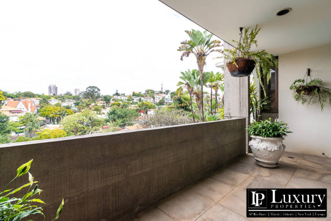 Imagem Casa com 4 Quartos à Venda,  em Pacaembu - São Paulo