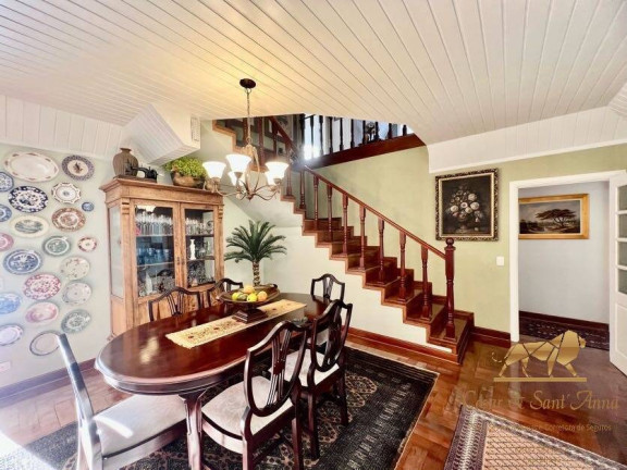 Imagem Casa com 7 Quartos à Venda, 600 m² em São Francisco - Campos Do Jordão Imagem Casa com 7 Quartos à Venda, 600 m² em São Francisco - Campos Do Jordão