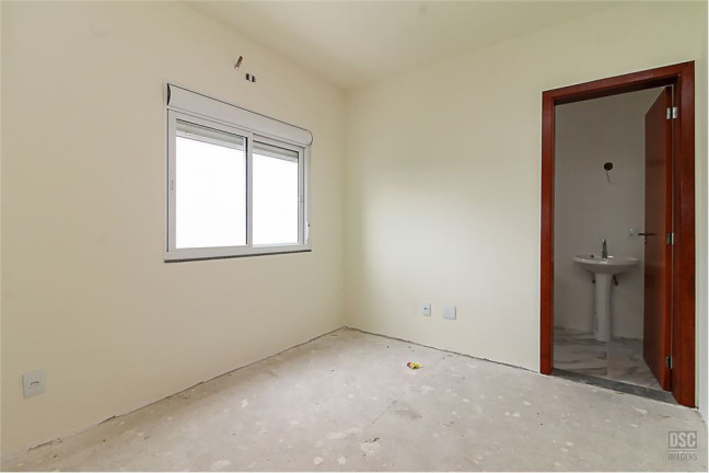 Imagem Casa com 3 Quartos à Venda,  em Hípica - Porto Alegre