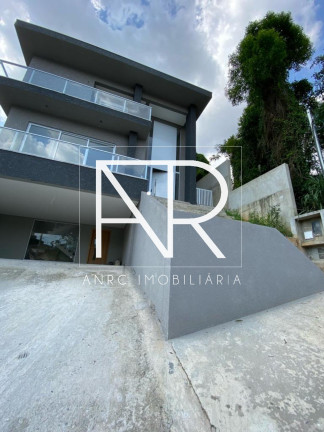 Imagem Casa com 4 Quartos à Venda, 323 m² em Jardim Nossa Senhora De Fátima - Jandira Imagem Casa com 4 Quartos à Venda, 323 m² em Jardim Nossa Senhora De Fátima - Jandira