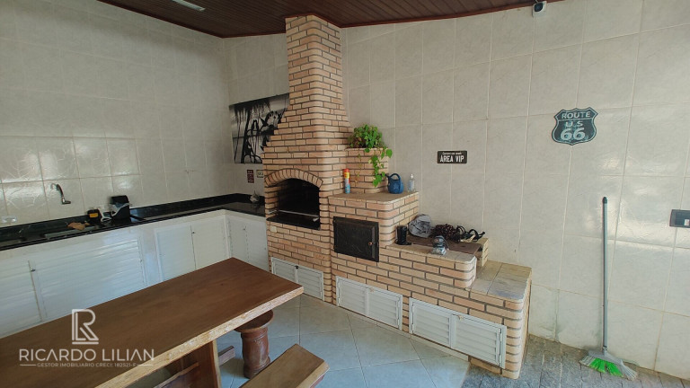 Imagem Sobrado com 3 Quartos à Venda, 310 m² em Mantiqueira - Mairiporã