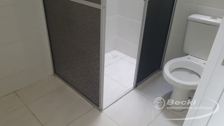 Imagem Casa com 2 Quartos para Alugar, 63 m² em Jarivatuba - Joinville
