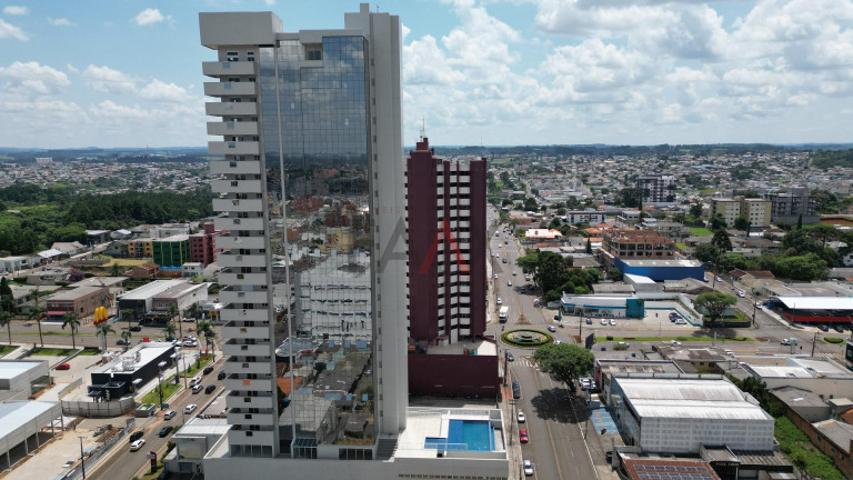Apartamento à Venda, 235 m² em Centro - Guarapuava