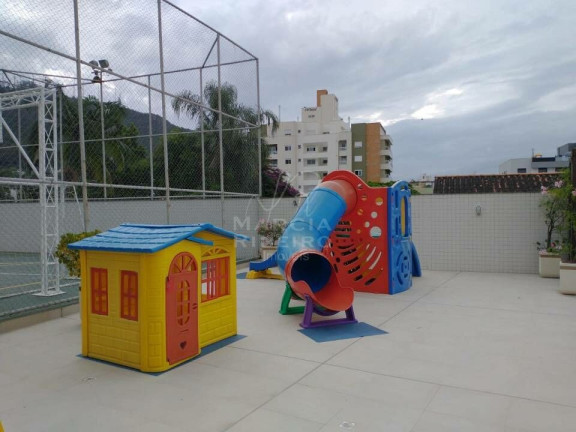 Imagem Cobertura com 3 Quartos à Venda, 250 m² em Trindade - Florianópolis