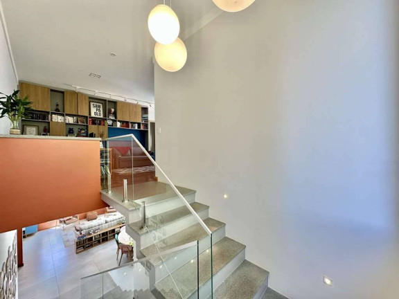 Imagem Casa com 4 Quartos à Venda, 345 m² em Chácara São João - Carapicuíba