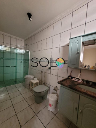 Imagem Casa com 2 Quartos à Venda, 202 m² em Jardim Das Estações - Araraquara Imagem Casa com 2 Quartos à Venda, 202 m² em Jardim Das Estações - Araraquara