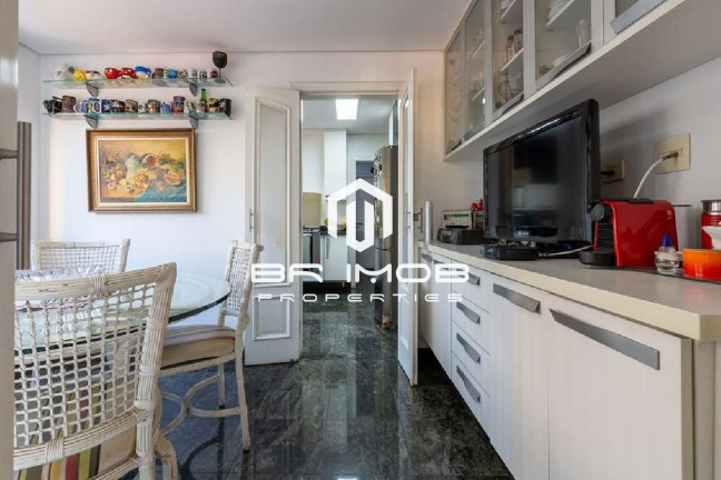 Imagem Imóvel com 3 Quartos à Venda, 193 m² em Moema - São Paulo