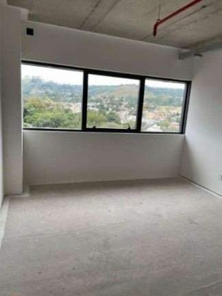 Imagem Imóvel Comercial à Venda, 34 m² em Teresópolis - Porto Alegre