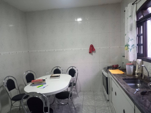 Imagem Casa com 4 Quartos à Venda, 250 m² em Taubaté