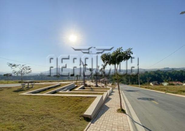 Imagem Terreno à Venda, 300 m² em Residencial Das Ilhas - Bragança Paulista Imagem Terreno à Venda, 300 m² em Residencial Das Ilhas - Bragança Paulista