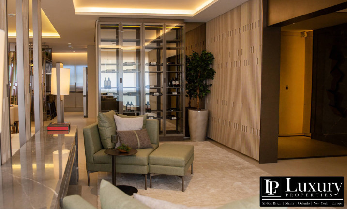 Imagem Apartamento com 3 Quartos à Venda, em Moema - São Paulo Imagem Apartamento com 3 Quartos à Venda, em Moema - São Paulo