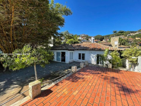 Imagem Casa com 5 Quartos à Venda, 450 m² em João Fernandes - Armação Dos Búzios Imagem Casa com 5 Quartos à Venda, 450 m² em João Fernandes - Armação Dos Búzios