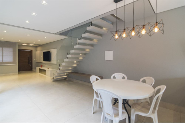 Imagem Casa com 3 Quartos à Venda, em Vila Curuçá - Santo André Imagem Casa com 3 Quartos à Venda, em Vila Curuçá - Santo André