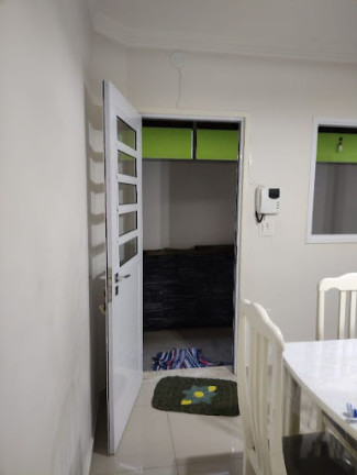 Imagem Sobrado com 3 Quartos à Venda, 198 m² em Cidade Salvador - Jacareí
