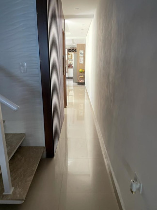 Imagem Sobrado com 3 Quartos à Venda, 235 m² em Vila Varela - Poá