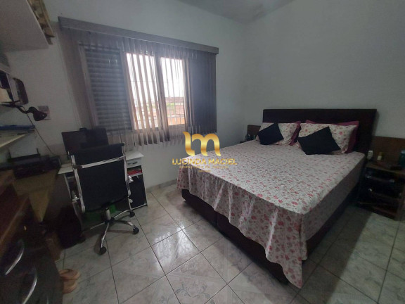 Imagem Sobrado com 3 Quartos à Venda, em Ocian - Praia Grande Imagem Sobrado com 3 Quartos à Venda, em Ocian - Praia Grande