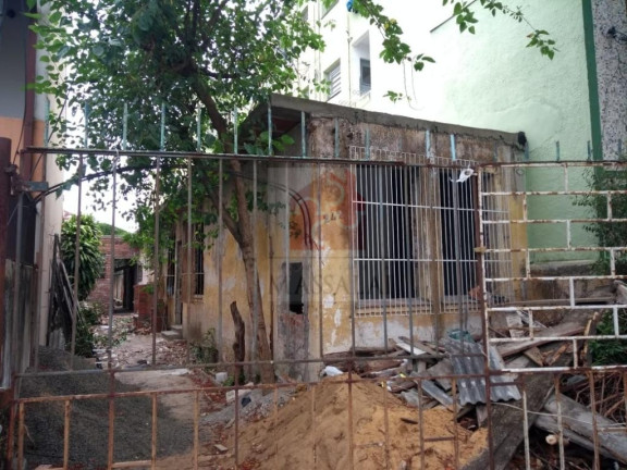 Imagem Terreno à Venda, 217 m² em Floresta - Porto Alegre Imagem Terreno à Venda, 217 m² em Floresta - Porto Alegre