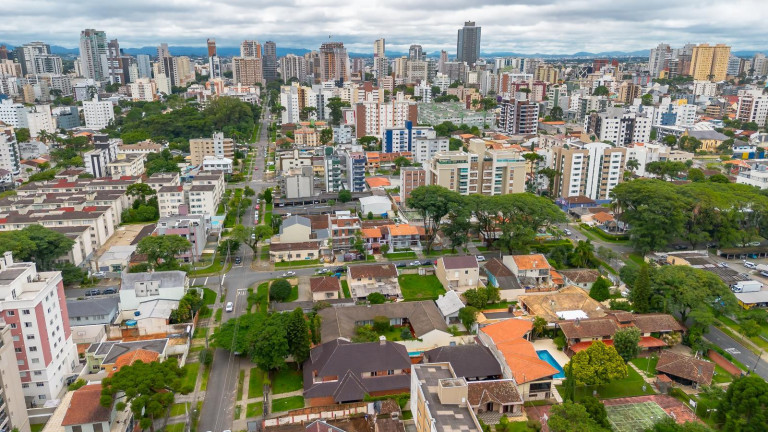 Imagem Terreno à Venda, 325 m² em Vila Izabel - Curitiba