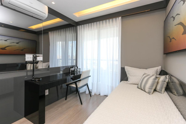 Imagem Apartamento com 3 Quartos à Venda, 110 m² em Cabral - Curitiba