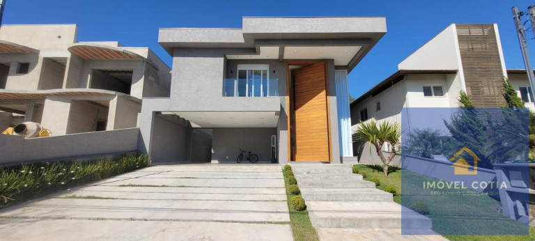 Imagem Casa de Condomínio com 3 Quartos à Venda, 560 m² em Jardim Do Golf I - Jandira