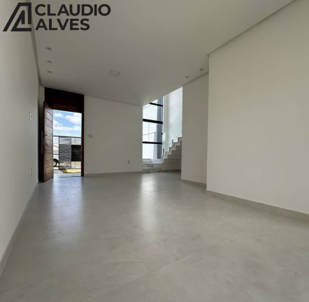 Imagem Casa com 3 Quartos à Venda, 102 m² em Mangabeira - Feira De Santana Imagem Casa com 3 Quartos à Venda, 102 m² em Mangabeira - Feira De Santana