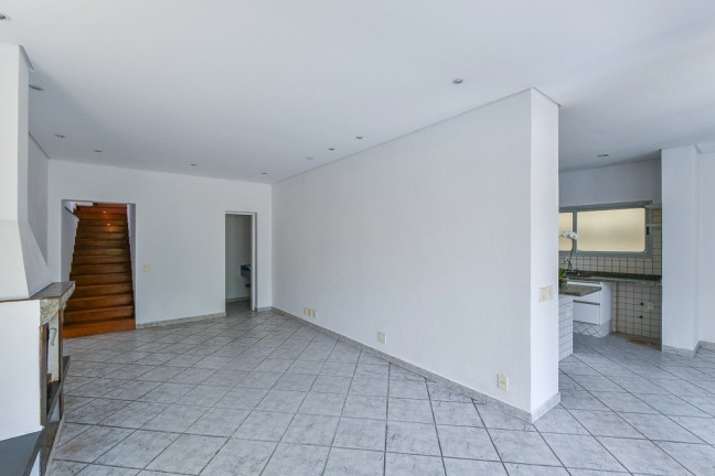 Imagem Casa com 4 Quartos à Venda,  em Vila Inah - São Paulo