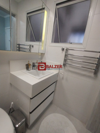 Imagem Apartamento com 1 Quarto à Venda, 47 m² em Centro - Florianópolis