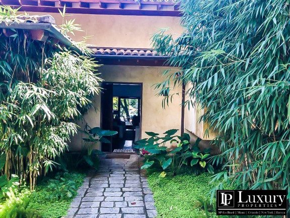 Imagem Casa com 7 Quartos à Venda, em Feiticeira - Ilhabela Imagem Casa com 7 Quartos à Venda, em Feiticeira - Ilhabela