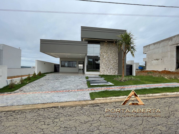 Imagem Casa com 4 Quartos à Venda, 280 m² em Cond Parque Lagoa Silvana - Caratinga