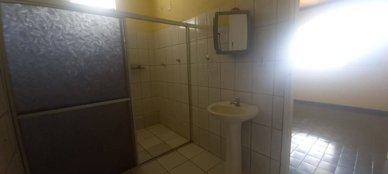 Imagem Casa com 3 Quartos à Venda, 300 m² em Lirío Do Vale - Manaus Imagem Casa com 3 Quartos à Venda, 300 m² em Lirío Do Vale - Manaus