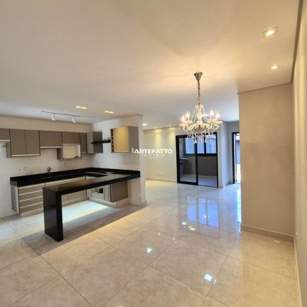 Apartamento com 3 Quartos à Venda, 111 m² em Residencial Amazonas - Franca