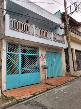 Sobrado com 4 Quartos à Venda, 130 m² em Conjunto Residencial José Bonifácio - São Paulo