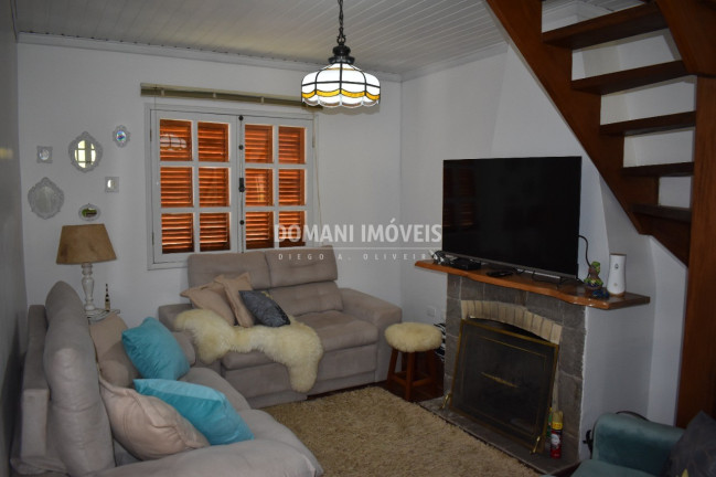 Imagem Imóvel com 2 Quartos à Venda, 124 m² em Região De Capivari - Campos Do Jordão Imagem Imóvel com 2 Quartos à Venda, 124 m² em Região De Capivari - Campos Do Jordão