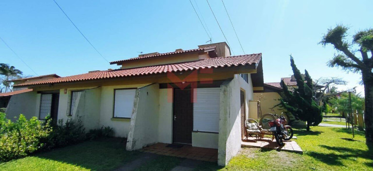 Imagem Apartamento com 2 Quartos à Venda,  em Capão Da Canoa