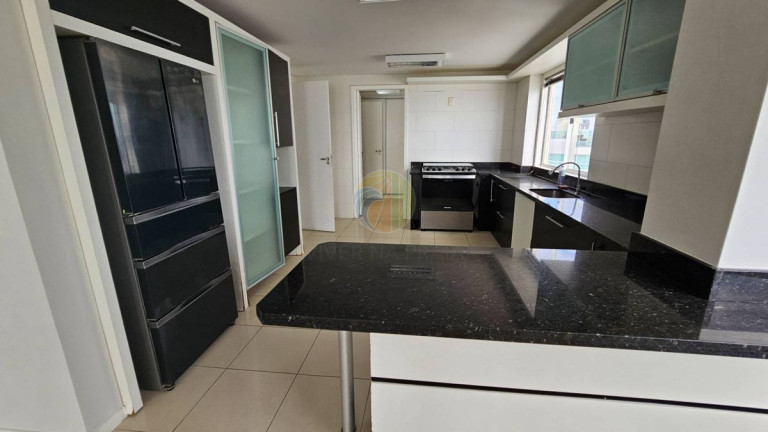 Imagem Cobertura com 5 Quartos à Venda, 574 m² em Centro - Balneário Camboriú