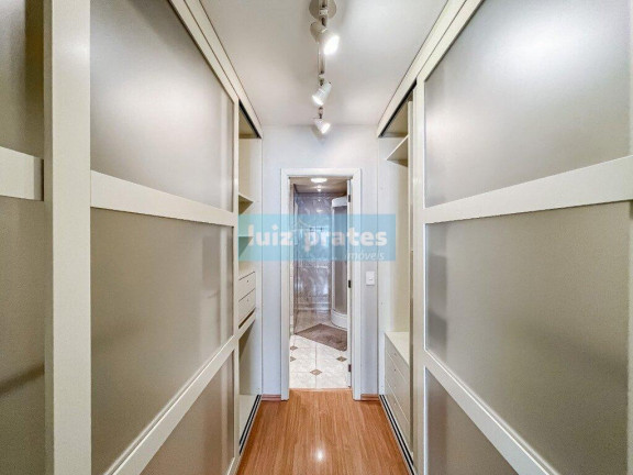 Imagem Apartamento com 3 Quartos à Venda, 182 m² em Moinhos De Vento - Porto Alegre
