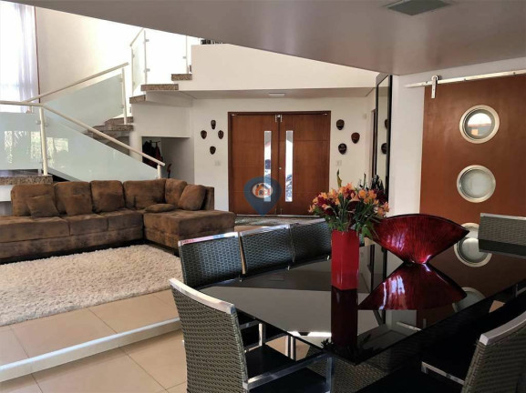 Imagem Casa de Condomínio com 5 Quartos à Venda, 890 m² em Chácara Santa Lúcia - Carapicuíba