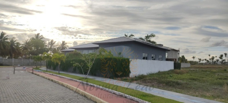 Imagem Imóvel com 4 Quartos à Venda, 230 m² em Olhos D'água - Barra Dos Coqueiros