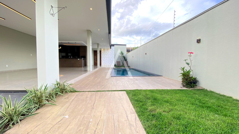 Imagem Casa com 3 Quartos à Venda, 320 m² em Jardim Itália Iii - Sinop Imagem Casa com 3 Quartos à Venda, 320 m² em Jardim Itália Iii - Sinop